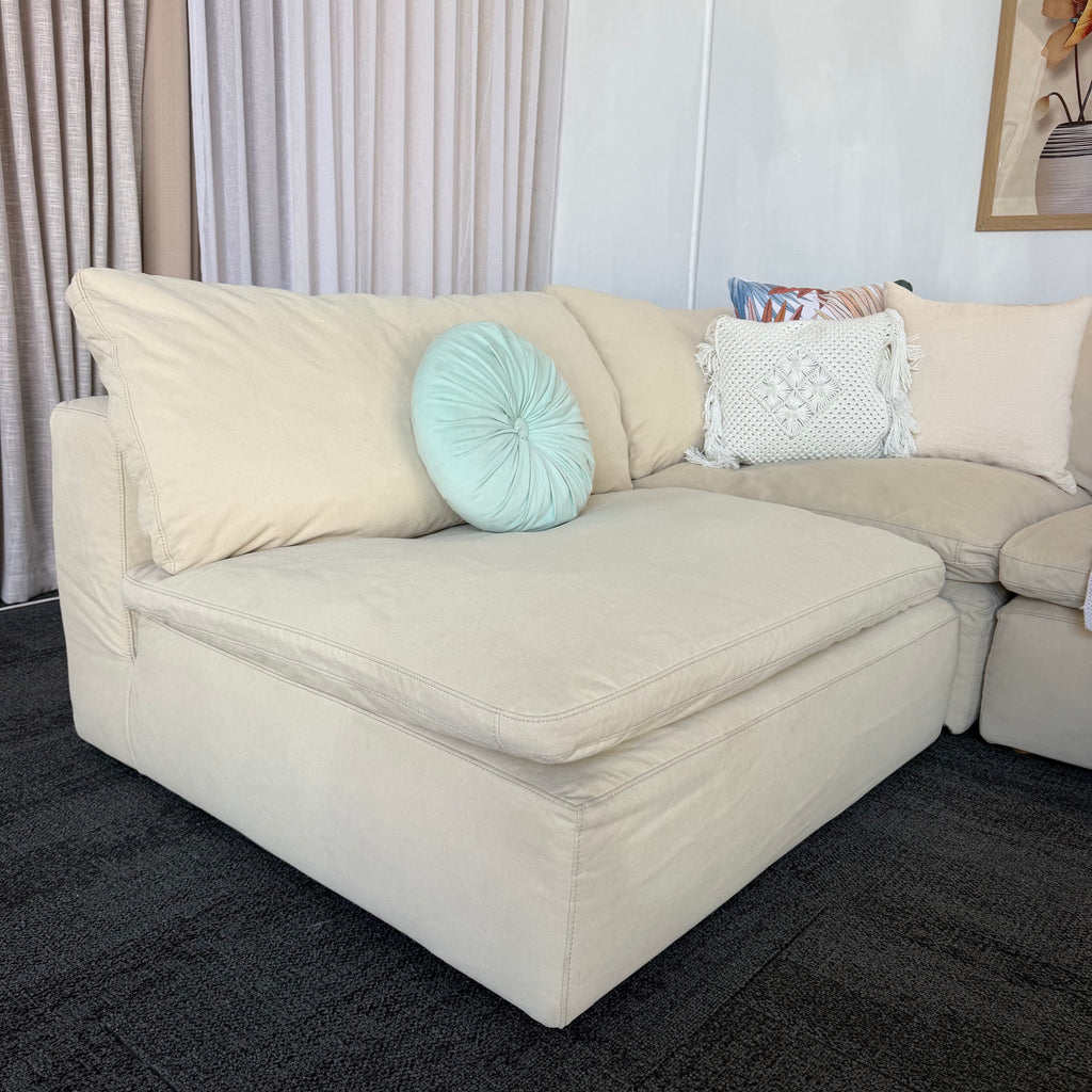 Harvey Norman – 4 Piece Modular Cloud Couch